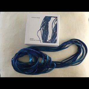 MET Collection Long Necklace